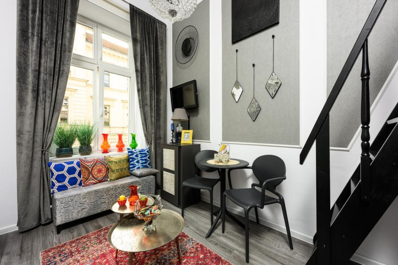 Native Apartments Studencka 25 Cracovia Esterno foto