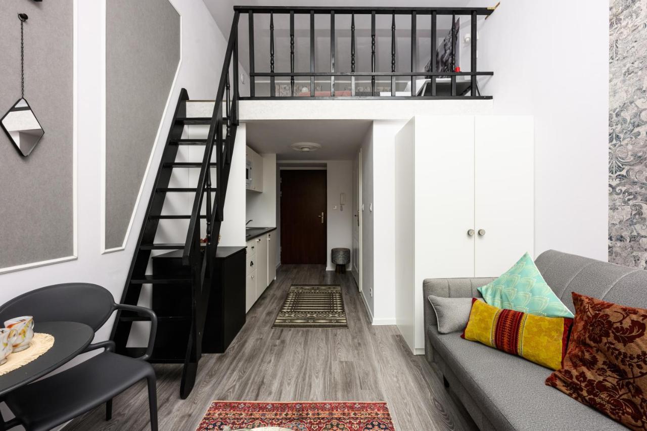 Native Apartments Studencka 25 Cracovia Esterno foto
