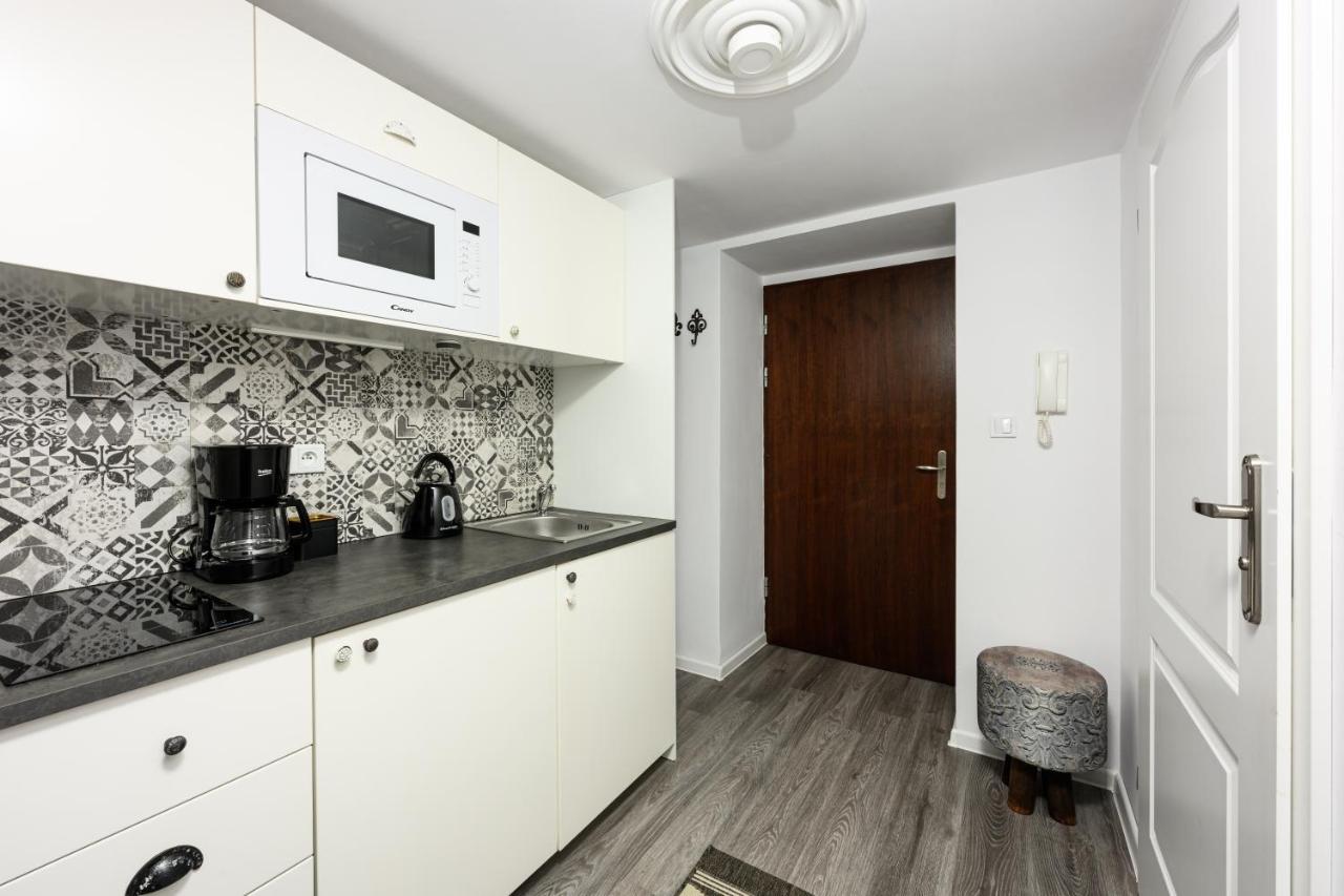 Native Apartments Studencka 25 Cracovia Esterno foto